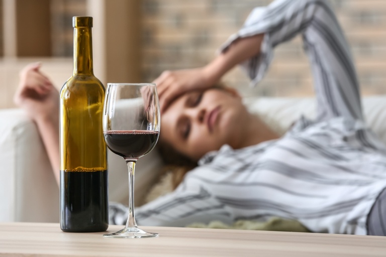 Tips for managing alcohol cravings and supporting recovery